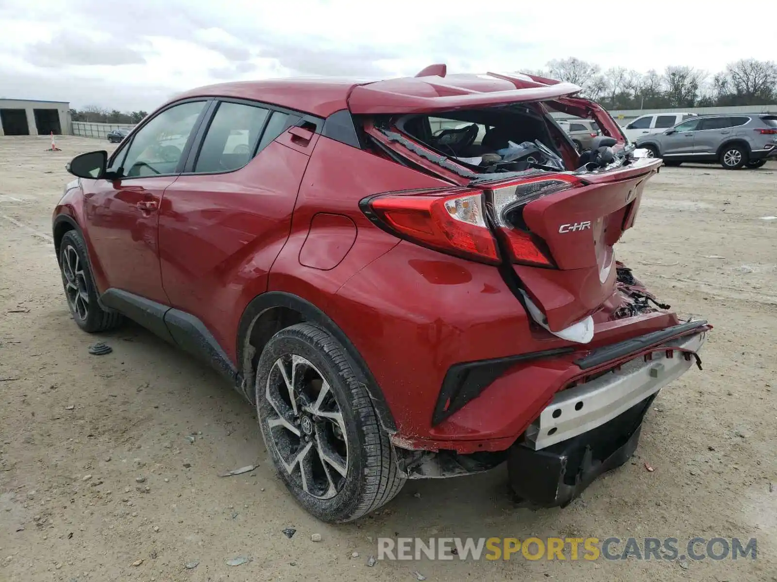 3 Photograph of a damaged car JTNKHMBX8L1075087 TOYOTA C-HR 2020