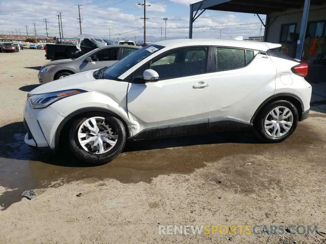 1 Photograph of a damaged car JTNKHMBX8L1084663 TOYOTA C-HR 2020