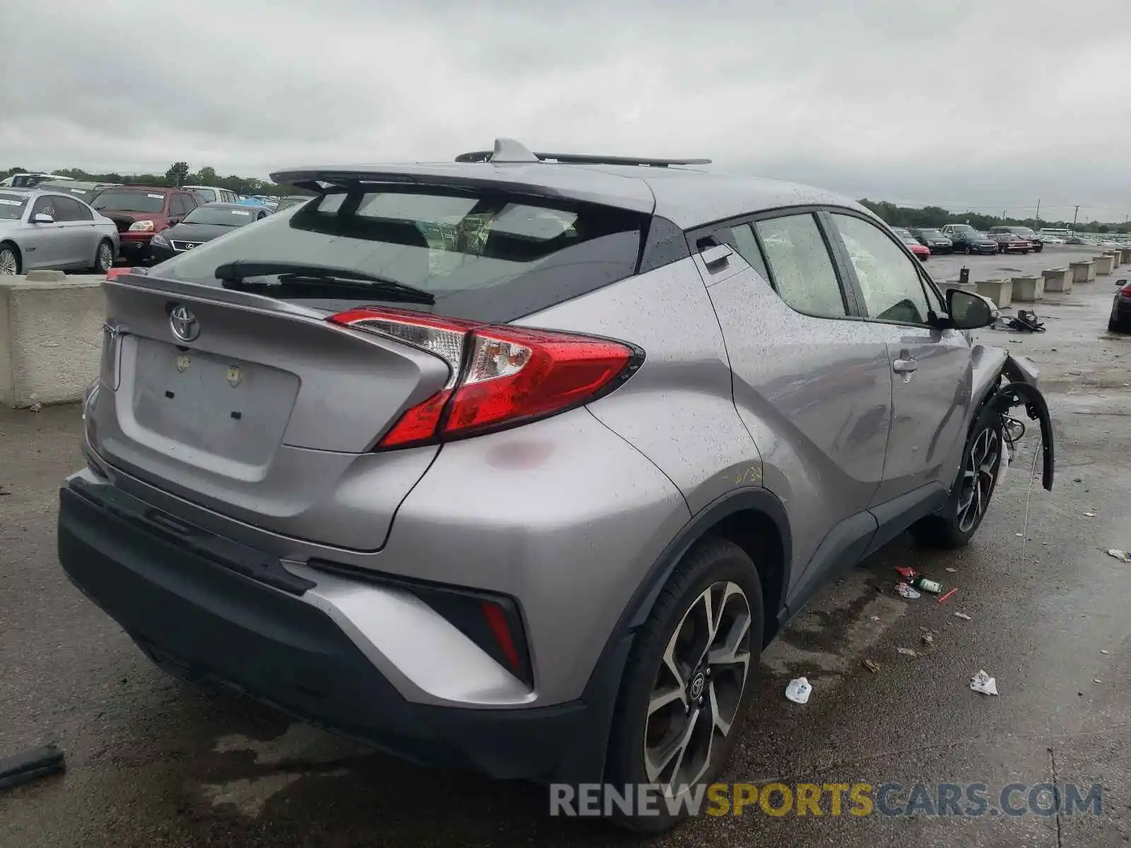 4 Photograph of a damaged car JTNKHMBX8L1086364 TOYOTA C-HR 2020