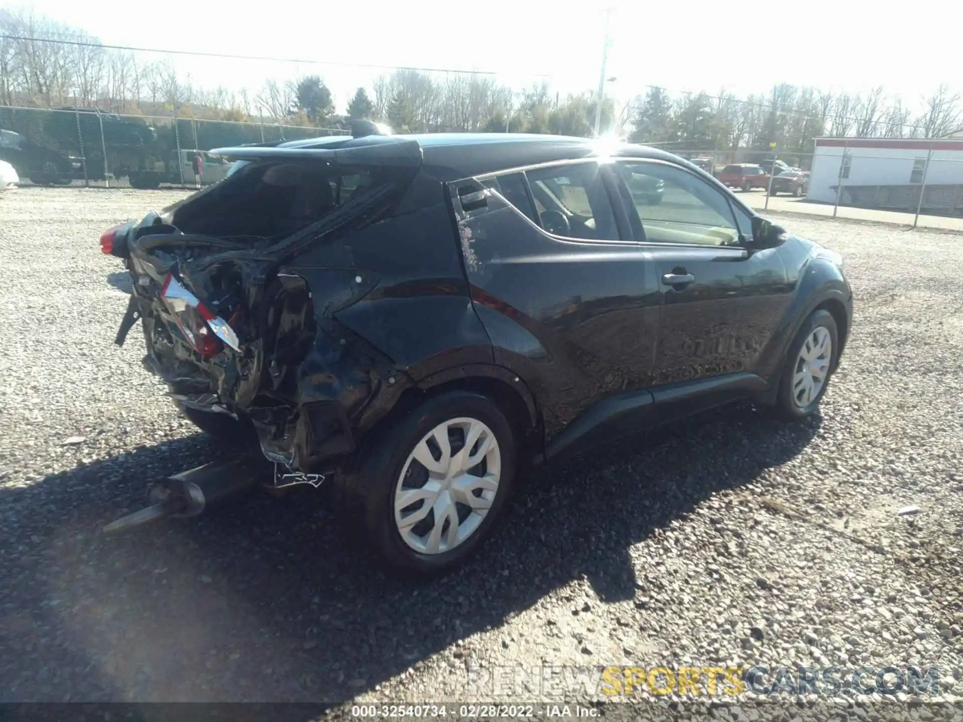 4 Photograph of a damaged car JTNKHMBX8L1086414 TOYOTA C-HR 2020