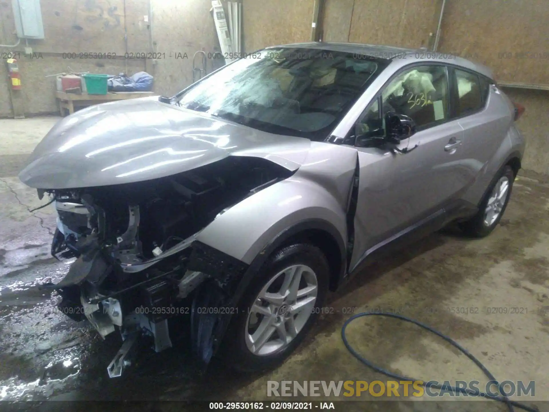 2 Photograph of a damaged car JTNKHMBX8L1087515 TOYOTA C-HR 2020