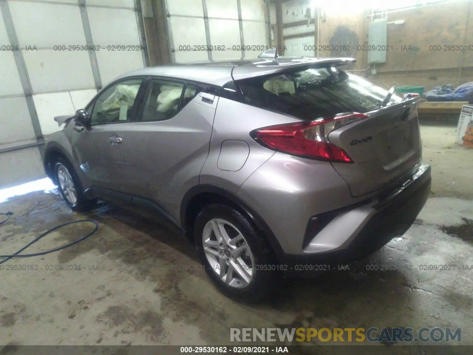 3 Photograph of a damaged car JTNKHMBX8L1087515 TOYOTA C-HR 2020