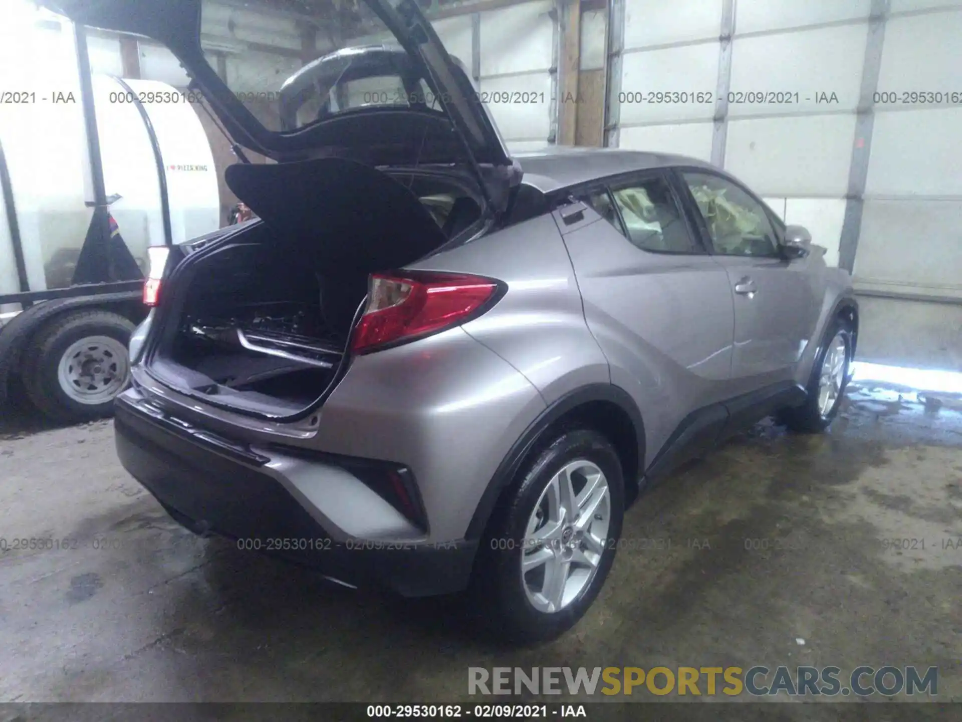 4 Photograph of a damaged car JTNKHMBX8L1087515 TOYOTA C-HR 2020