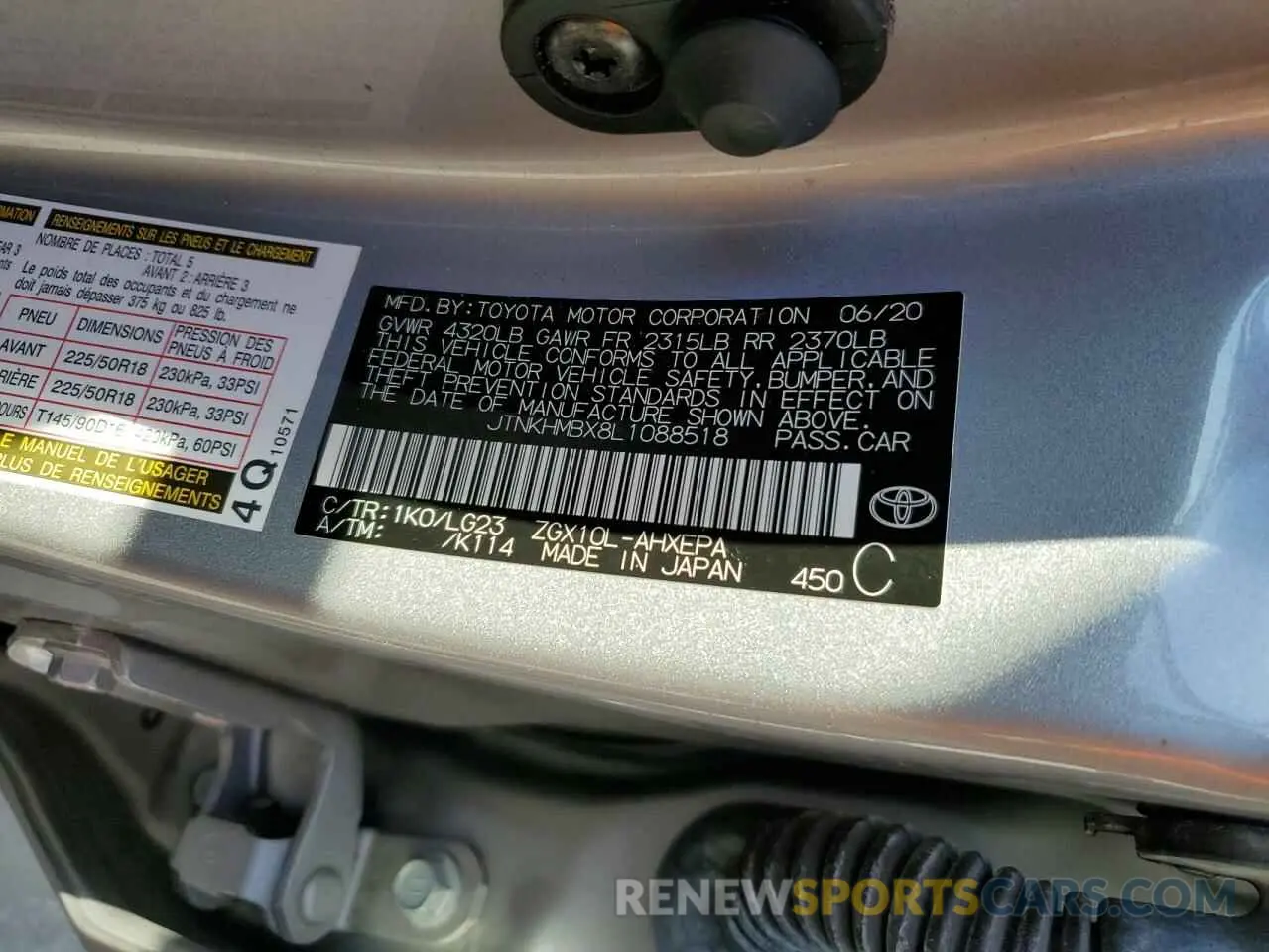 12 Photograph of a damaged car JTNKHMBX8L1088518 TOYOTA C-HR 2020