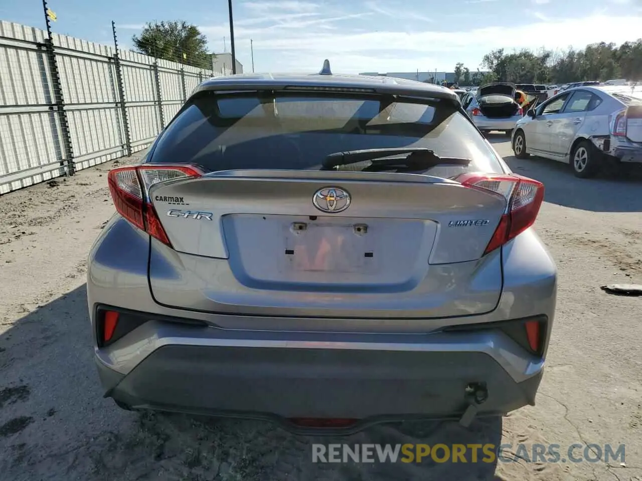 6 Photograph of a damaged car JTNKHMBX8L1088518 TOYOTA C-HR 2020