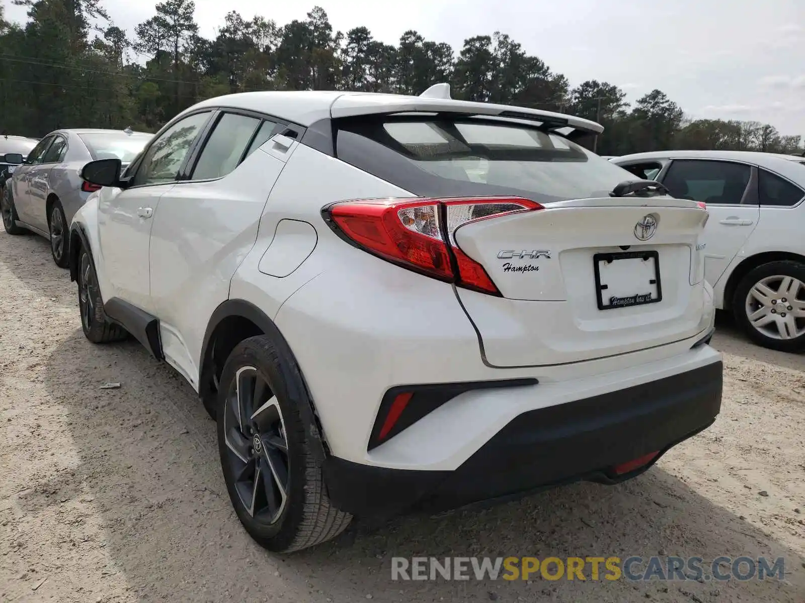 3 Photograph of a damaged car JTNKHMBX8L1093556 TOYOTA C-HR 2020