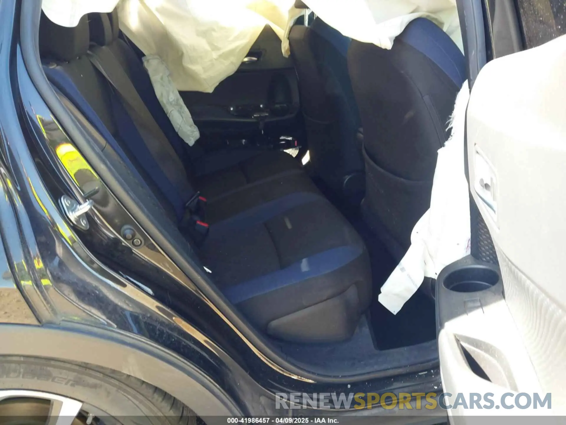 8 Photograph of a damaged car JTNKHMBX9L1063563 TOYOTA C-HR 2020