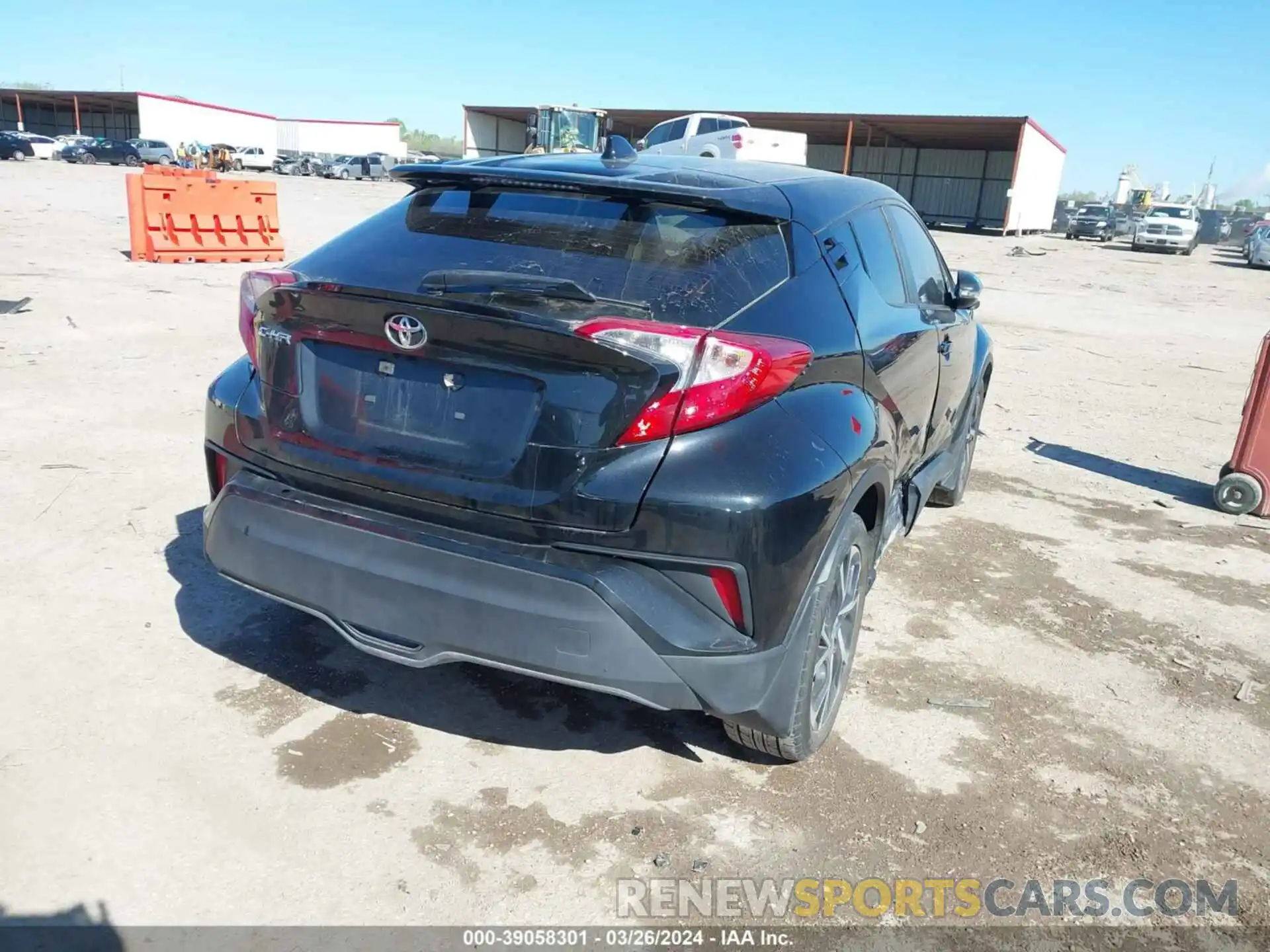 4 Photograph of a damaged car JTNKHMBX9L1068181 TOYOTA C-HR 2020