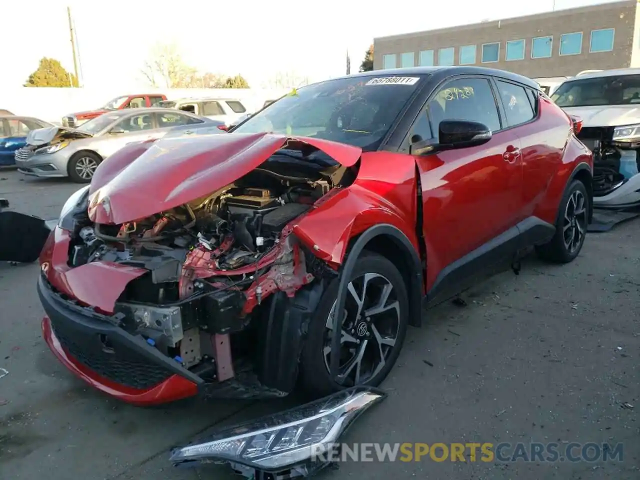 2 Photograph of a damaged car JTNKHMBX9L1069332 TOYOTA C-HR 2020