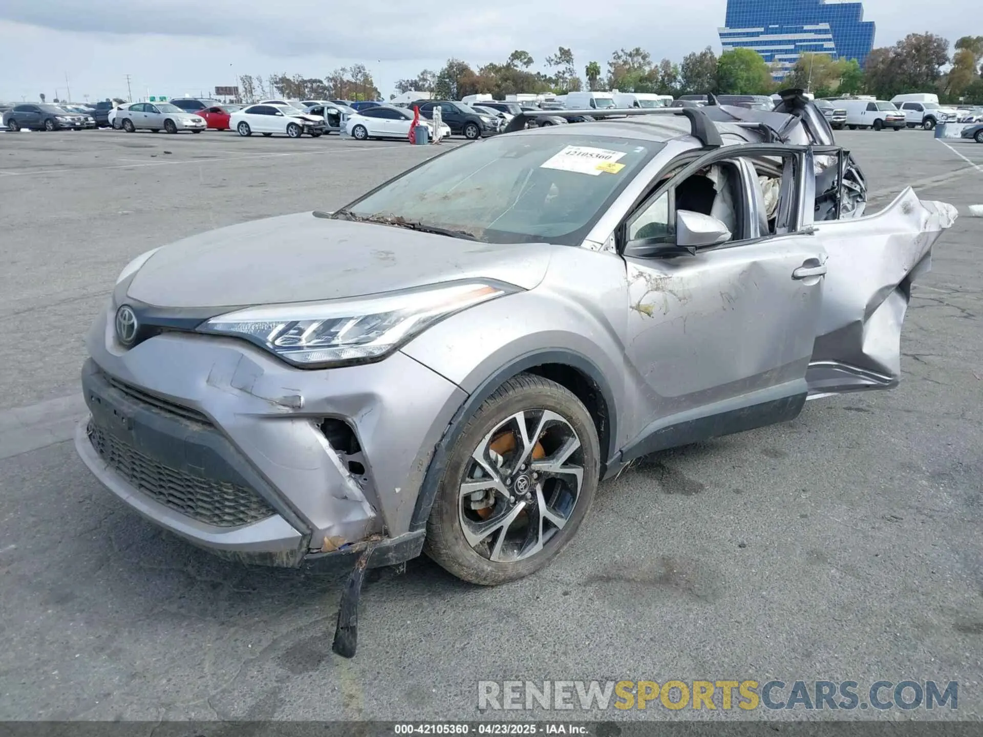 2 Photograph of a damaged car JTNKHMBX9L1075101 TOYOTA C-HR 2020