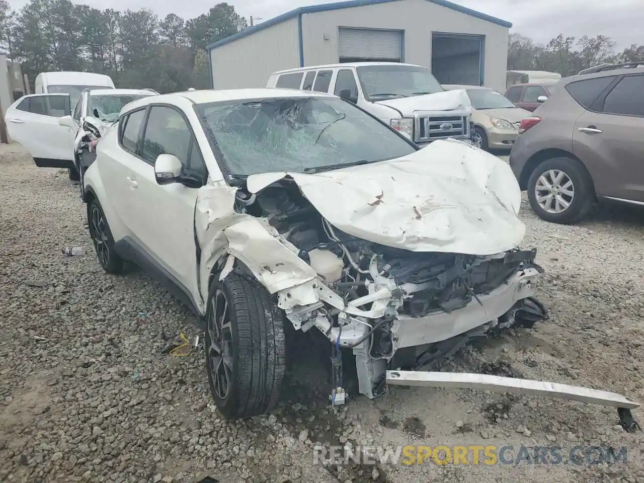 1 Photograph of a damaged car JTNKHMBX9L1091010 TOYOTA C-HR 2020