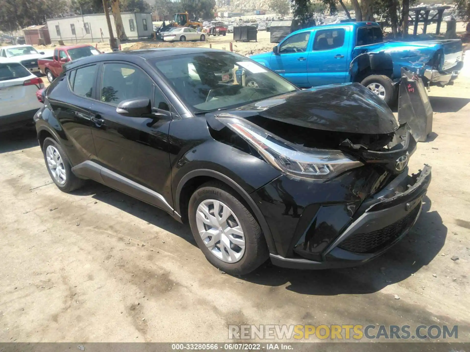 1 Photograph of a damaged car JTNKHMBXXL1064592 TOYOTA C-HR 2020