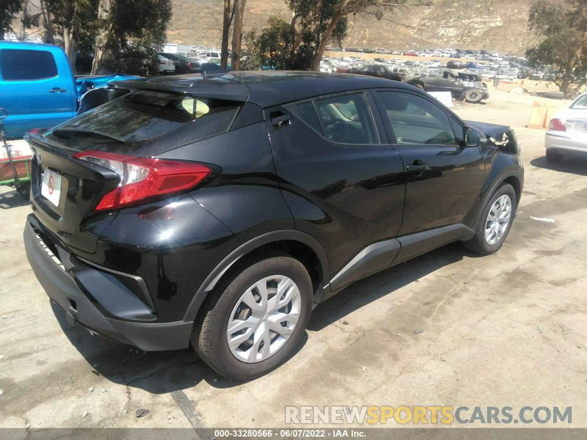 4 Photograph of a damaged car JTNKHMBXXL1064592 TOYOTA C-HR 2020