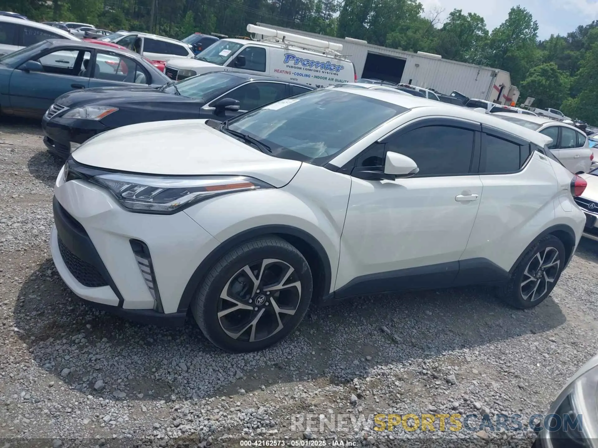14 Photograph of a damaged car JTNKHMBXXL1066648 TOYOTA C-HR 2020