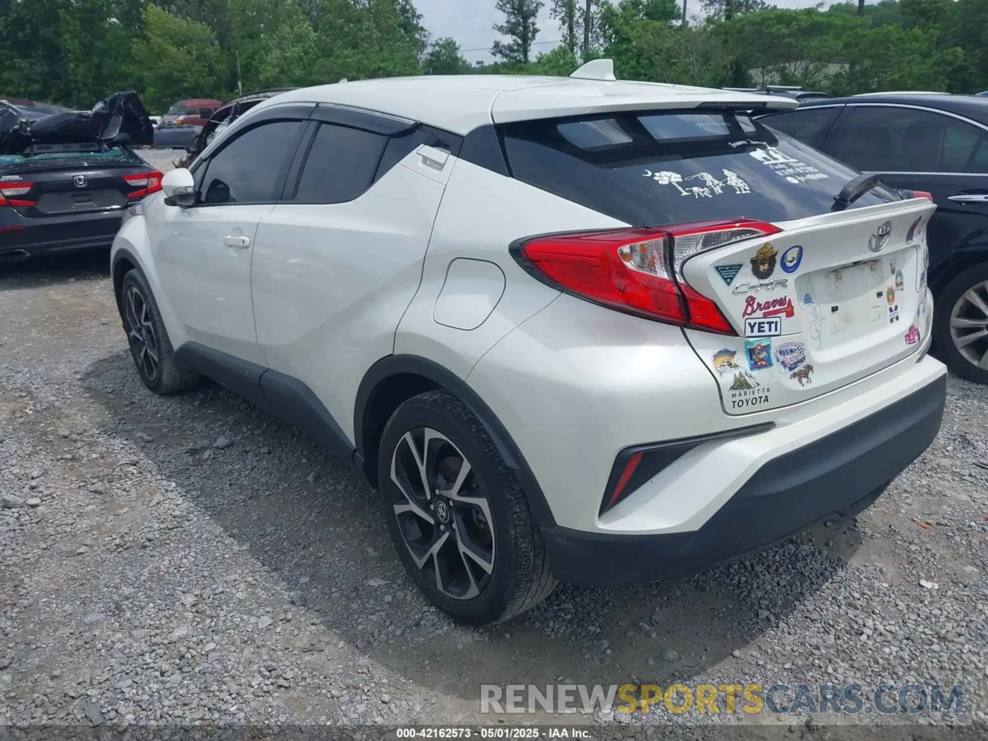 3 Photograph of a damaged car JTNKHMBXXL1066648 TOYOTA C-HR 2020
