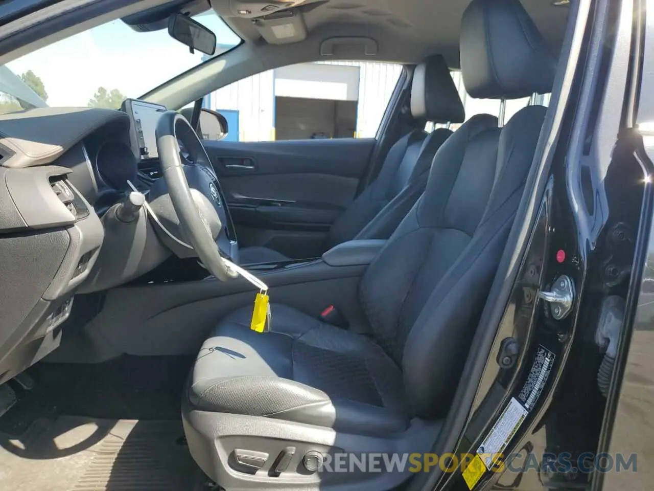7 Photograph of a damaged car JTNKHMBXXL1068125 TOYOTA C-HR 2020