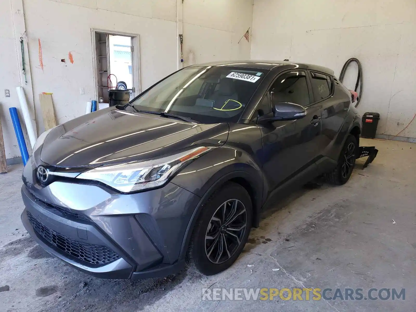 2 Photograph of a damaged car JTNKHMBXXL1068383 TOYOTA C-HR 2020