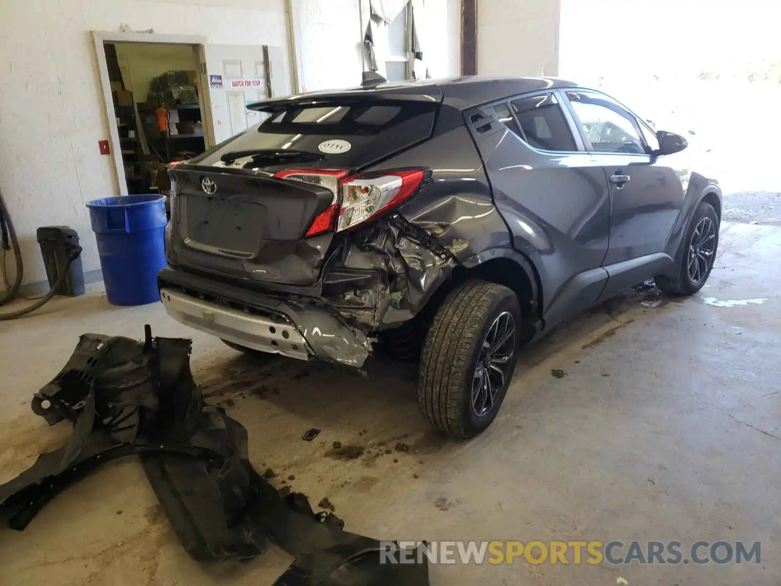 4 Photograph of a damaged car JTNKHMBXXL1068383 TOYOTA C-HR 2020