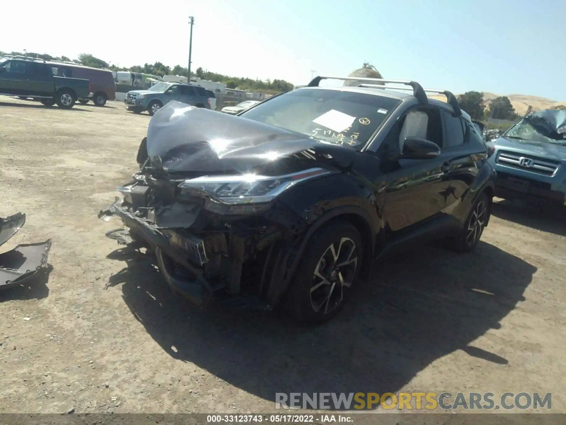 2 Photograph of a damaged car JTNKHMBXXL1068612 TOYOTA C-HR 2020