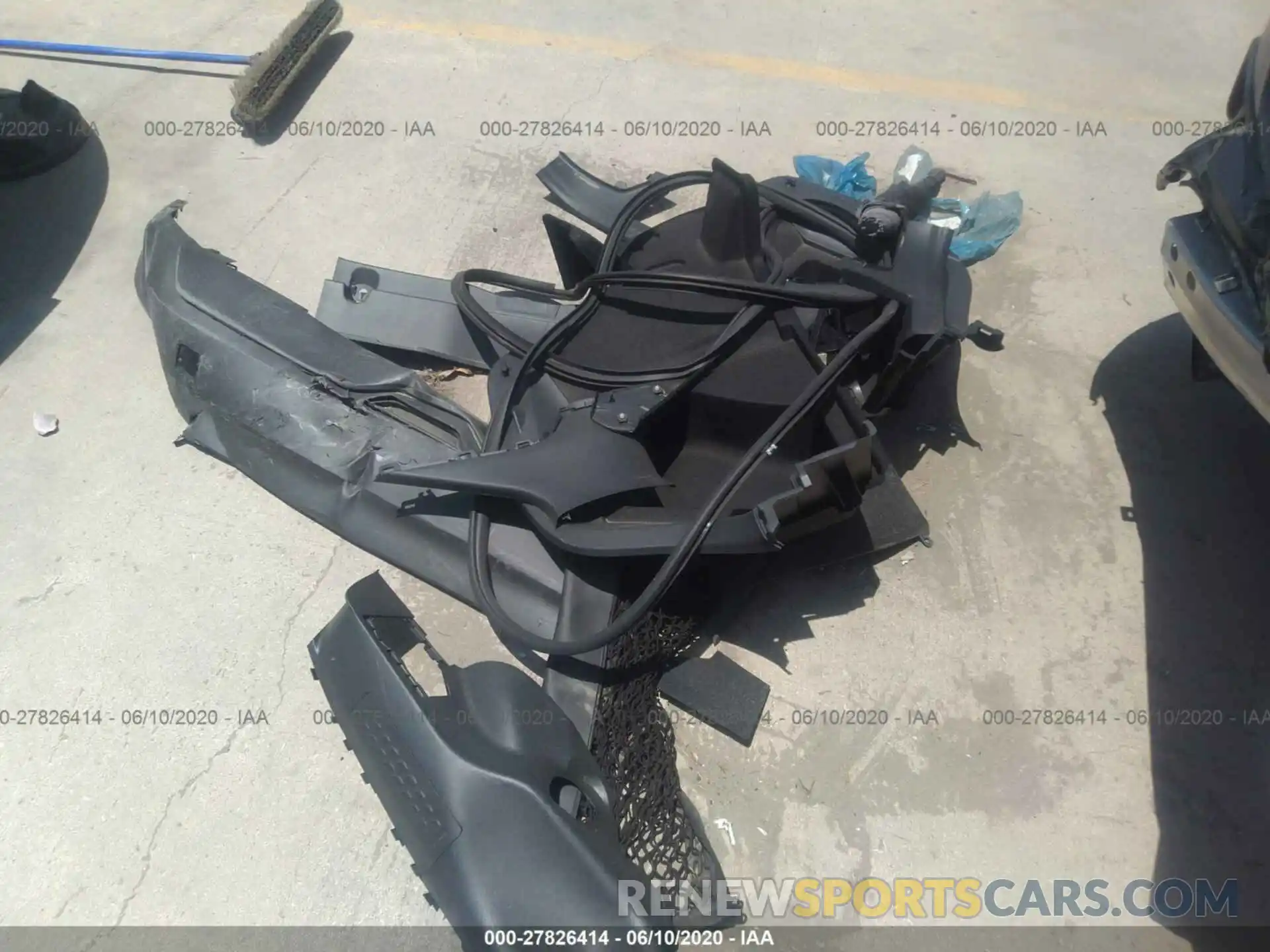 6 Photograph of a damaged car JTNKHMBXXL1071042 TOYOTA C-HR 2020