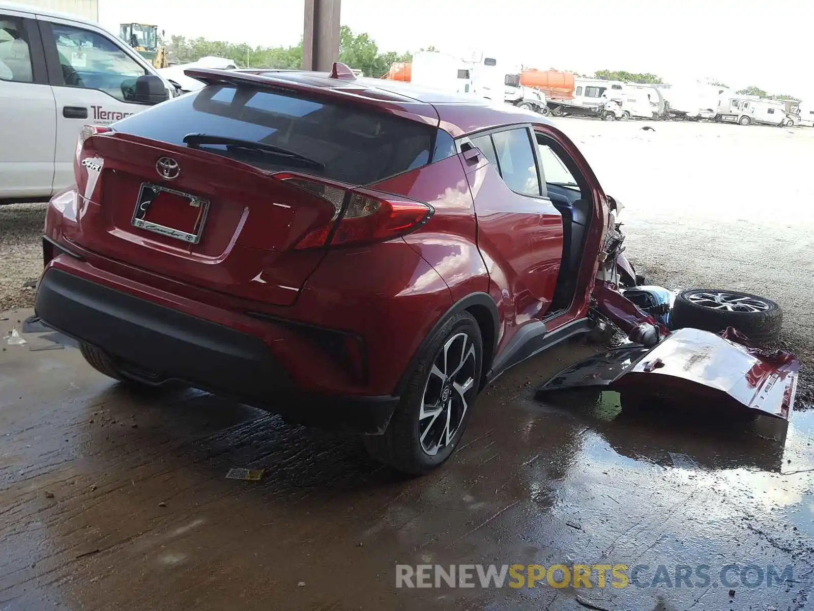 4 Photograph of a damaged car JTNKHMBXXL1072983 TOYOTA C-HR 2020