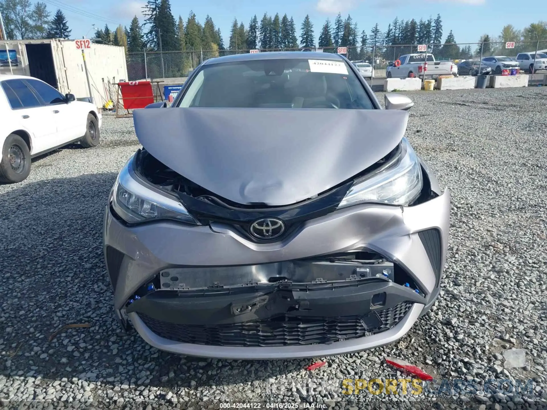 12 Photograph of a damaged car JTNKHMBXXL1077939 TOYOTA C-HR 2020