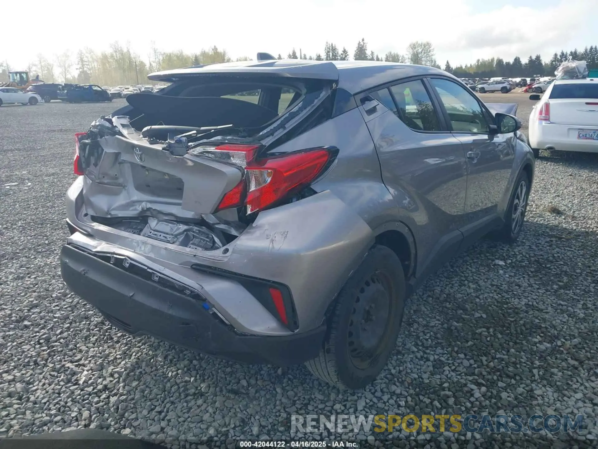 4 Photograph of a damaged car JTNKHMBXXL1077939 TOYOTA C-HR 2020