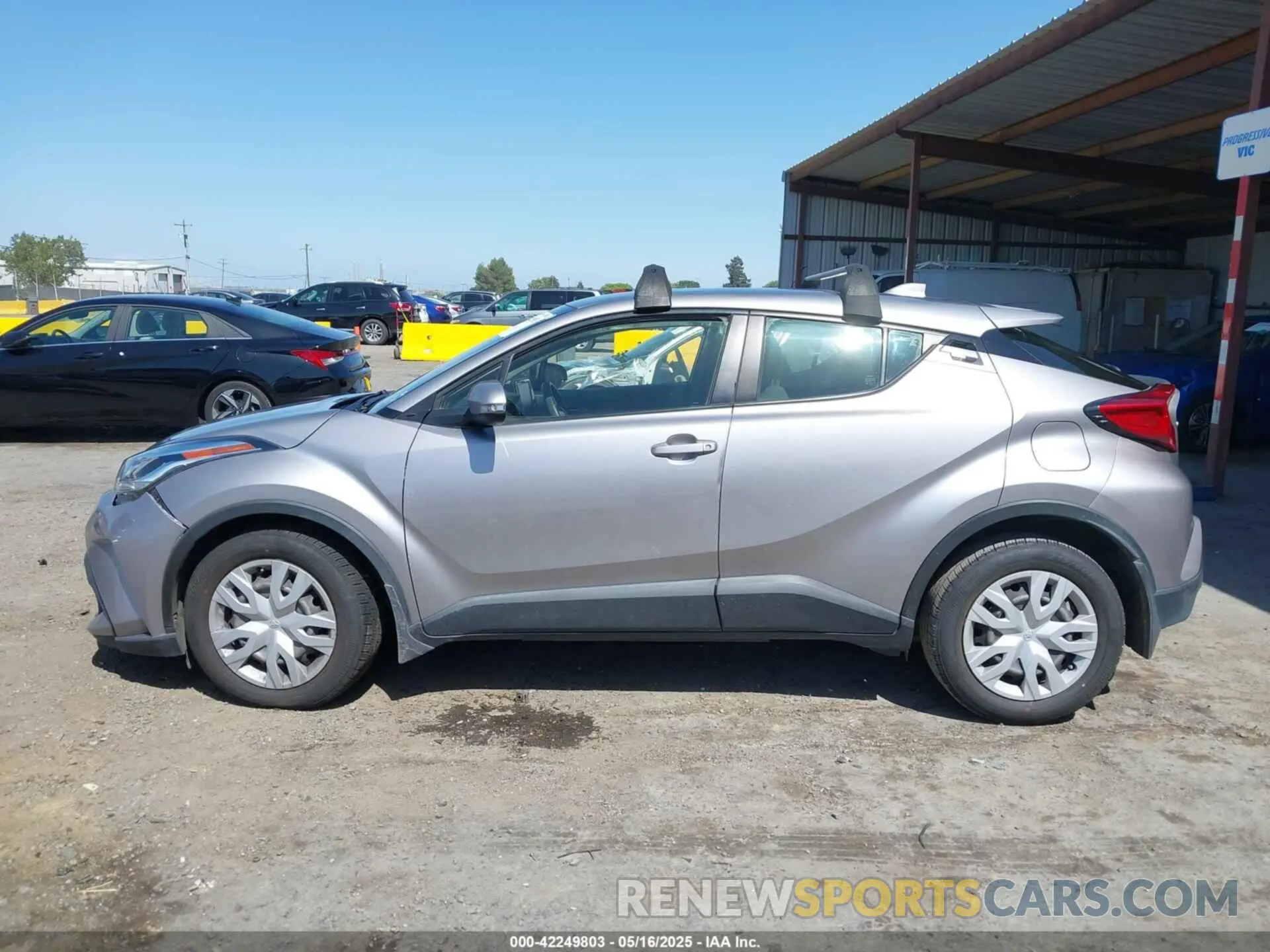 13 Photograph of a damaged car JTNKHMBXXL1085829 TOYOTA C-HR 2020