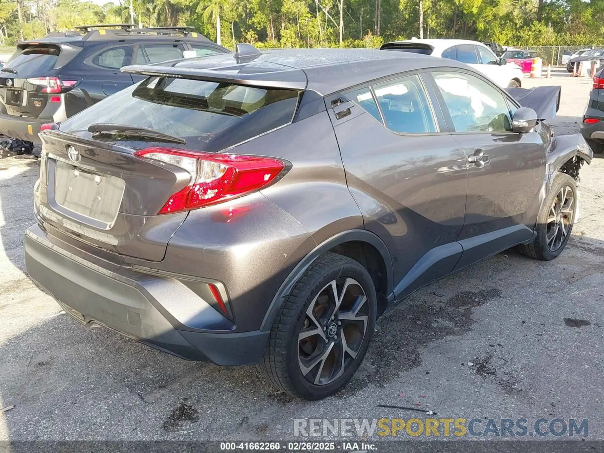 4 Photograph of a damaged car JTNKHMBXXL1087676 TOYOTA C-HR 2020