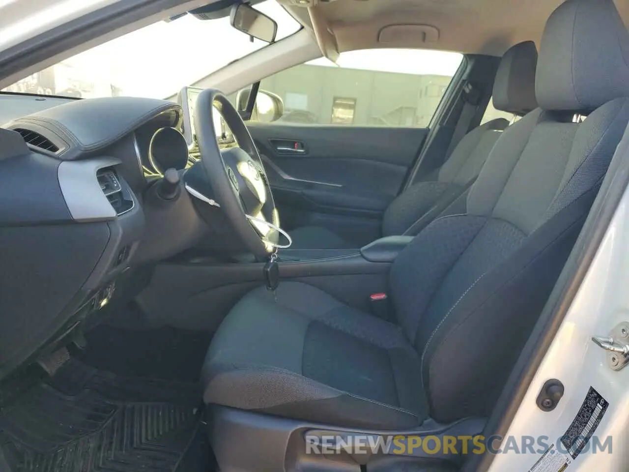 7 Photograph of a damaged car JTNKHMBXXL1090982 TOYOTA C-HR 2020