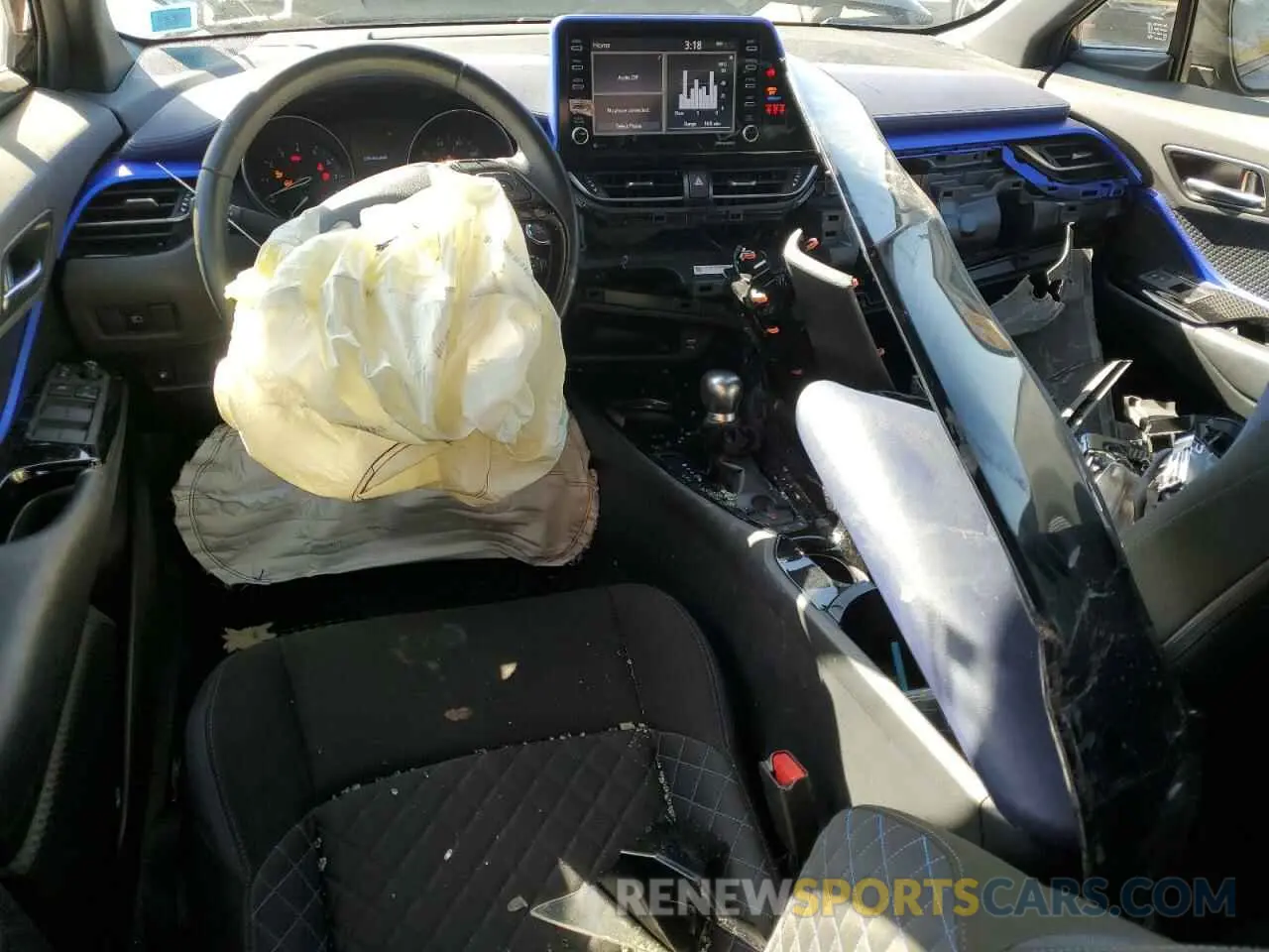 8 Photograph of a damaged car JTNKHMBXXL1092425 TOYOTA C-HR 2020