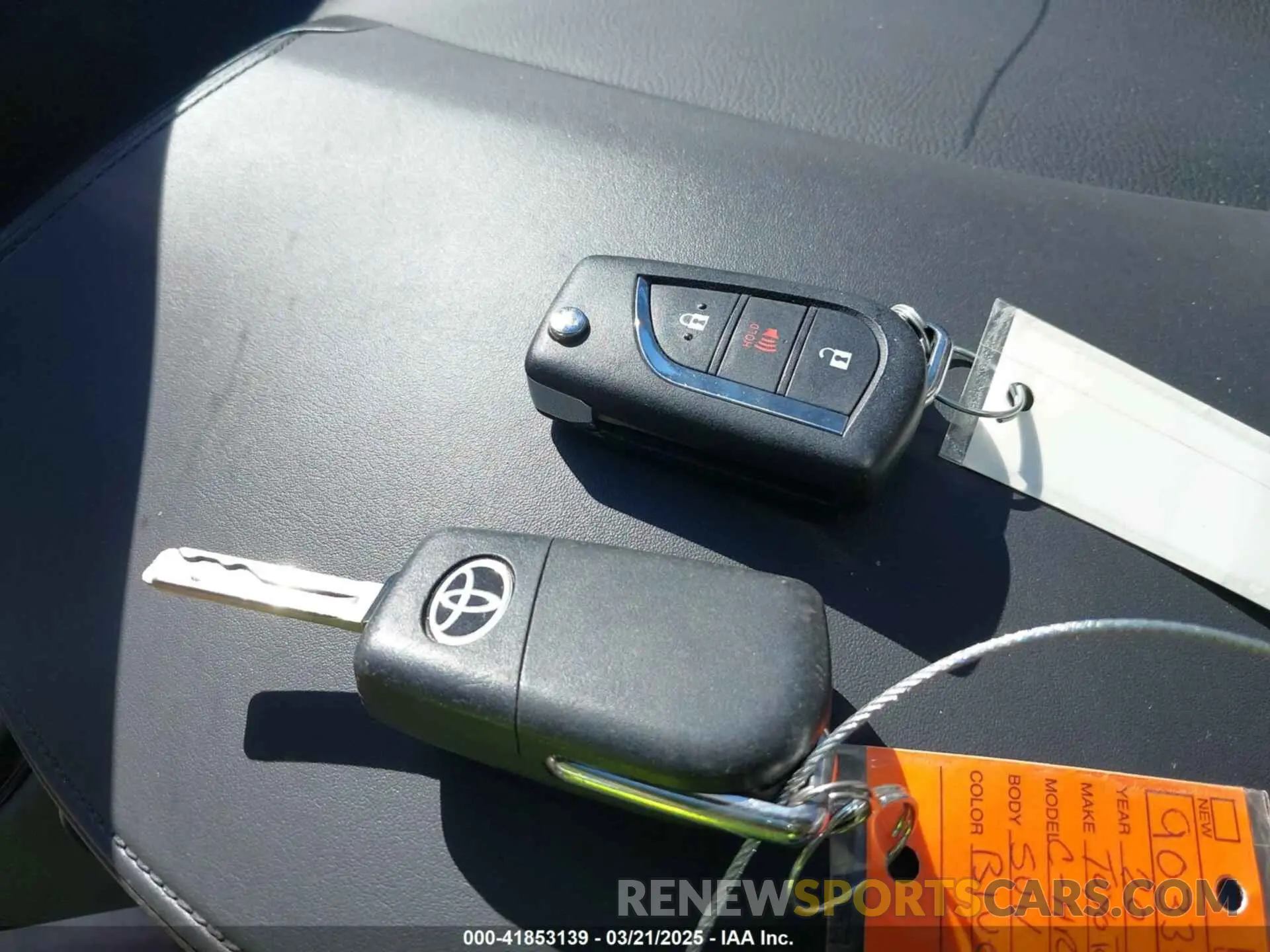 11 Photograph of a damaged car JTNKHMBXXL1092909 TOYOTA C-HR 2020
