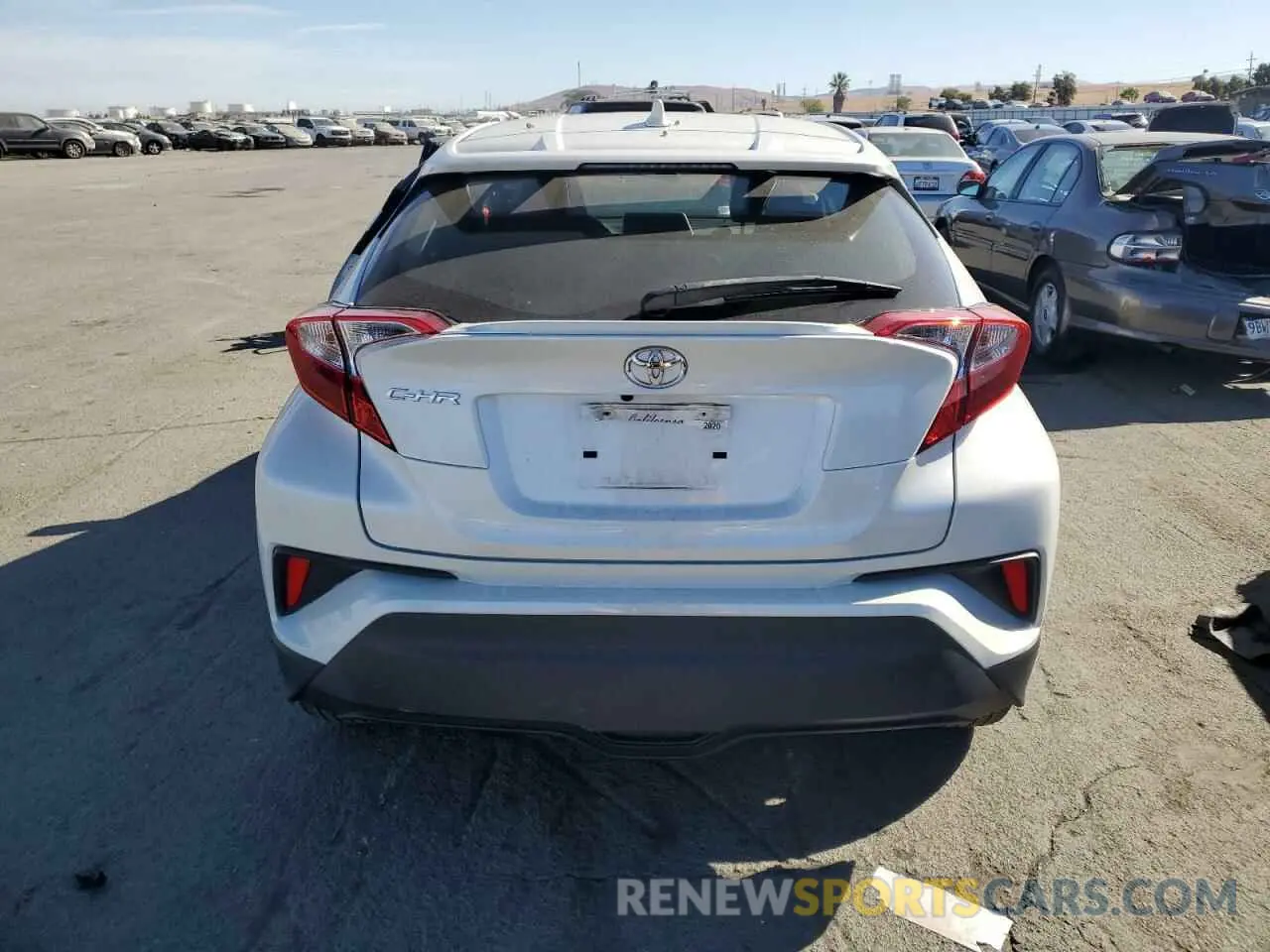 6 Photograph of a damaged car JTNKHMBXXL1093820 TOYOTA C-HR 2020
