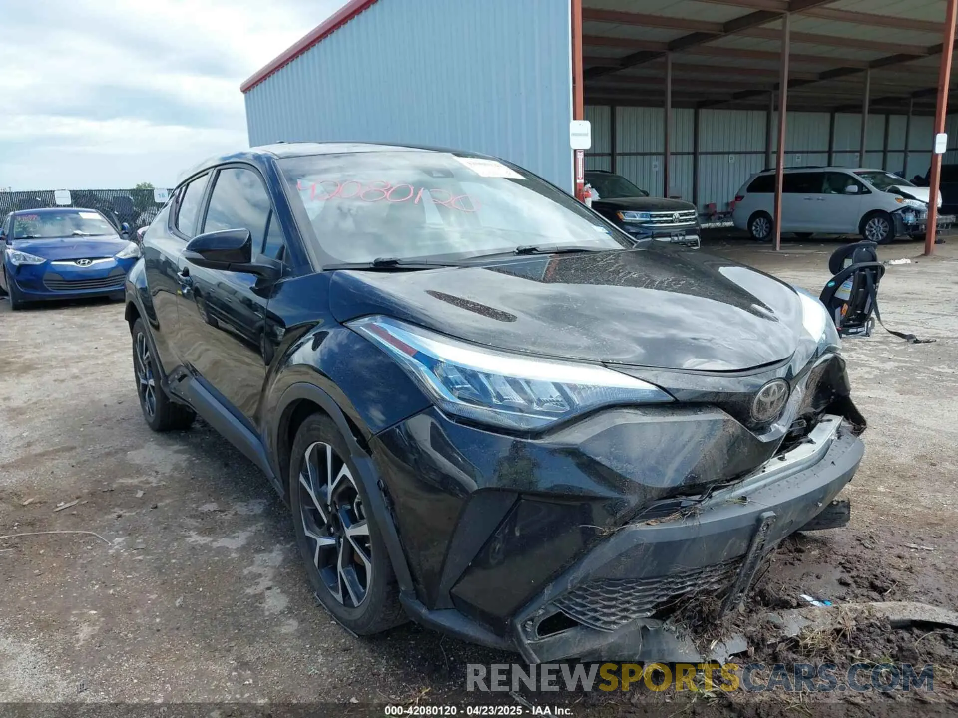 1 Photograph of a damaged car NMTKHMBX0LR103907 TOYOTA C-HR 2020