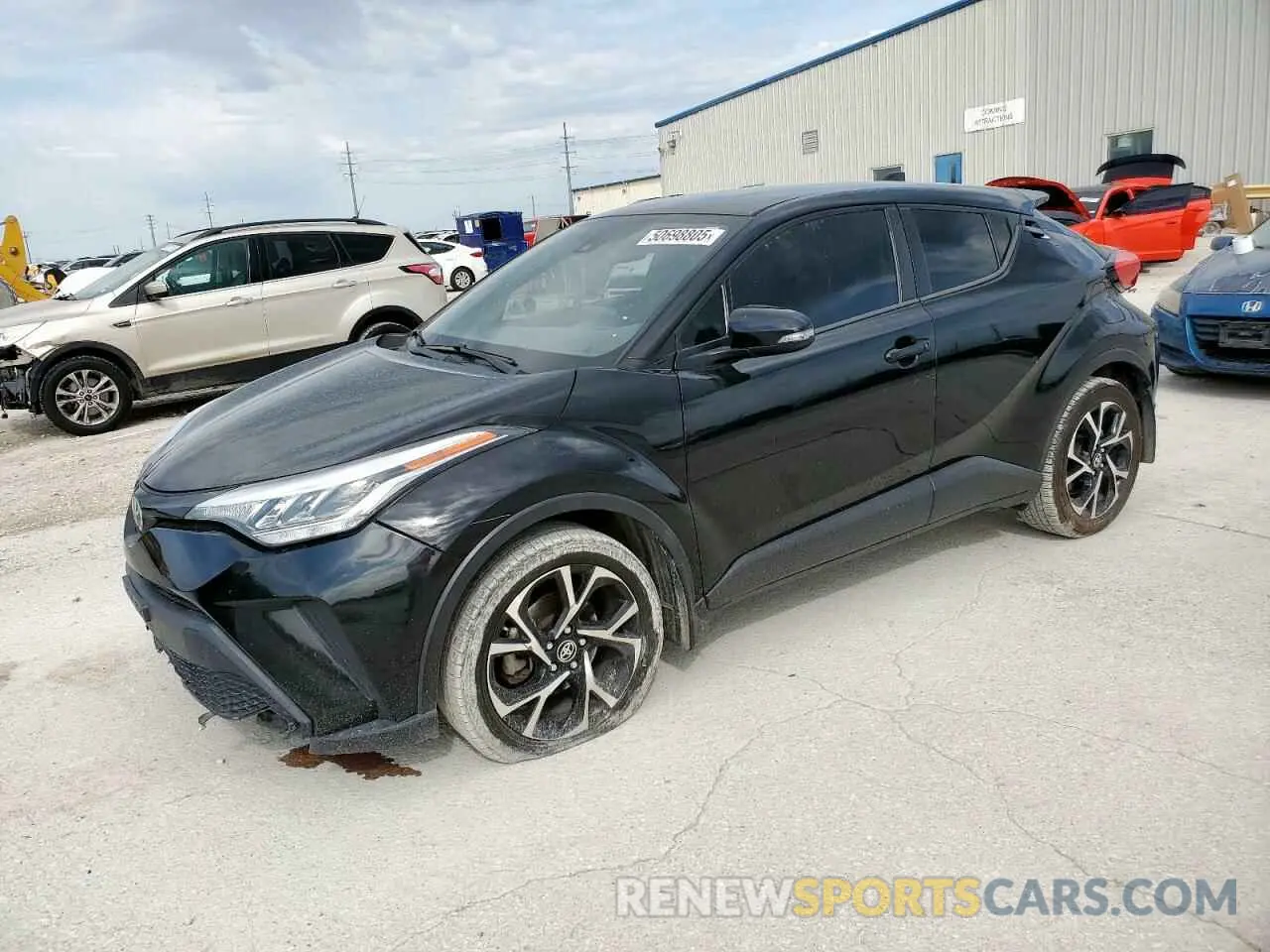 1 Photograph of a damaged car NMTKHMBX0LR104121 TOYOTA C-HR 2020
