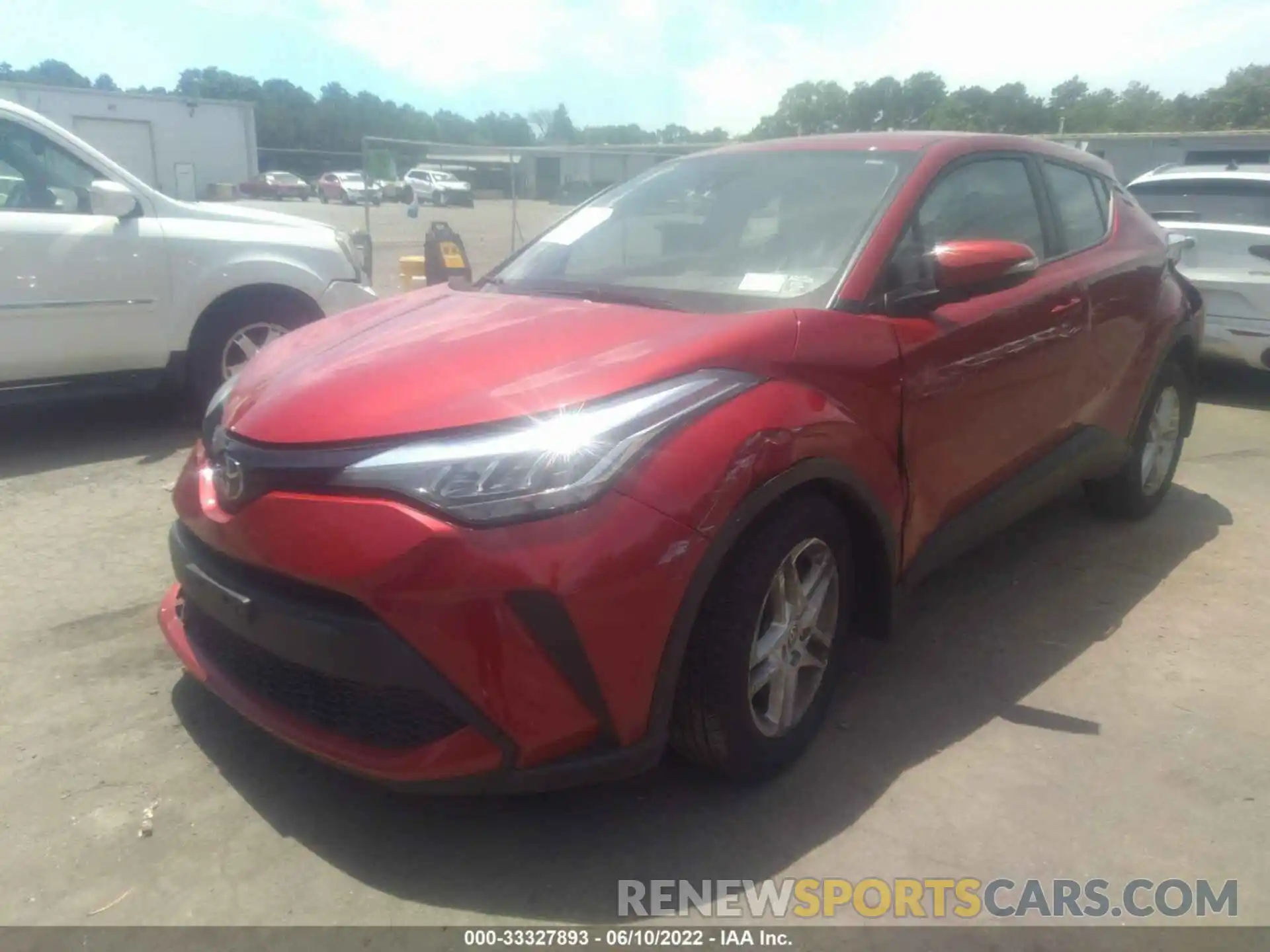 2 Photograph of a damaged car NMTKHMBX0LR108265 TOYOTA C-HR 2020