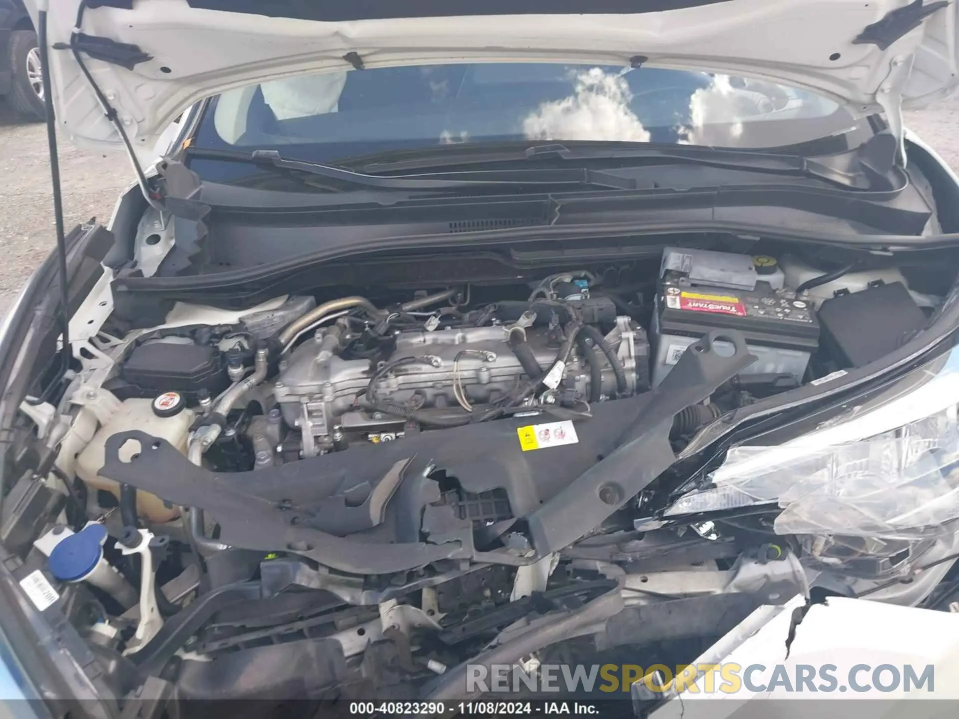 10 Photograph of a damaged car NMTKHMBX0LR111568 TOYOTA C-HR 2020
