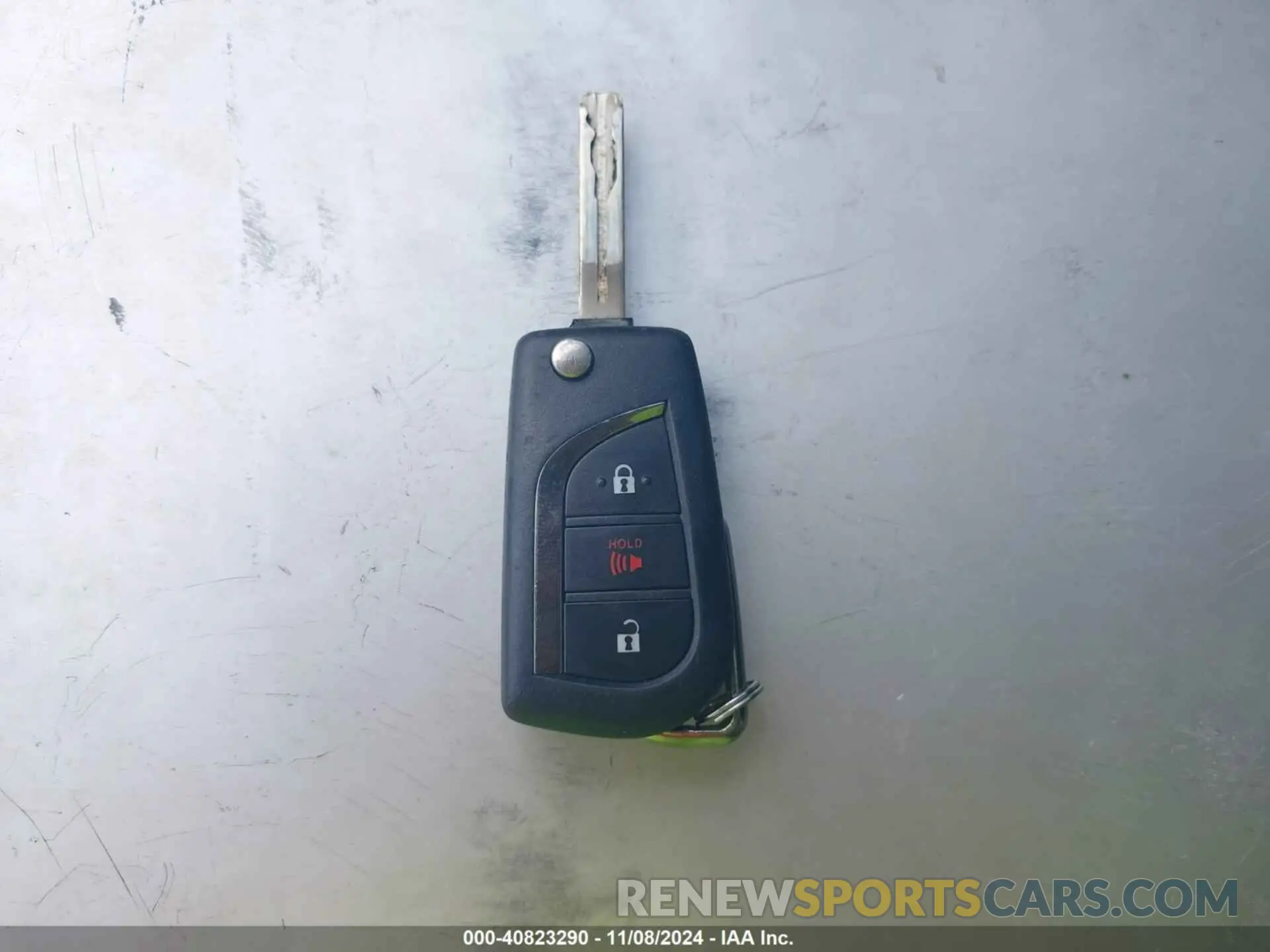 11 Photograph of a damaged car NMTKHMBX0LR111568 TOYOTA C-HR 2020
