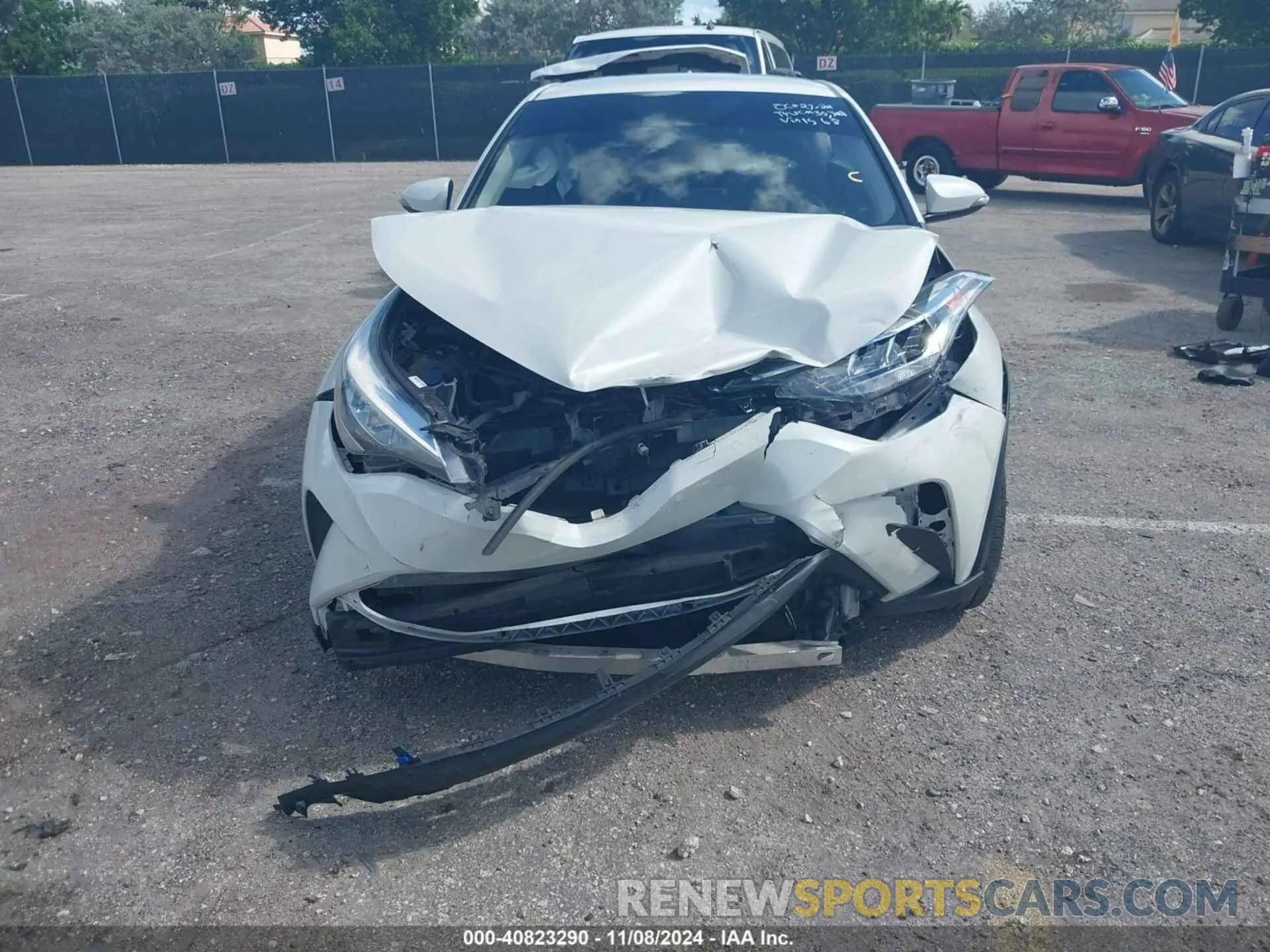 13 Photograph of a damaged car NMTKHMBX0LR111568 TOYOTA C-HR 2020