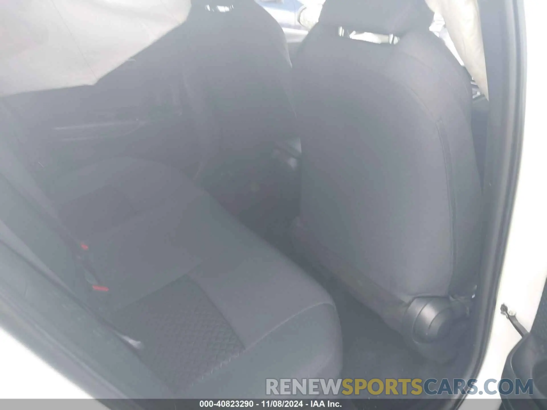 8 Photograph of a damaged car NMTKHMBX0LR111568 TOYOTA C-HR 2020