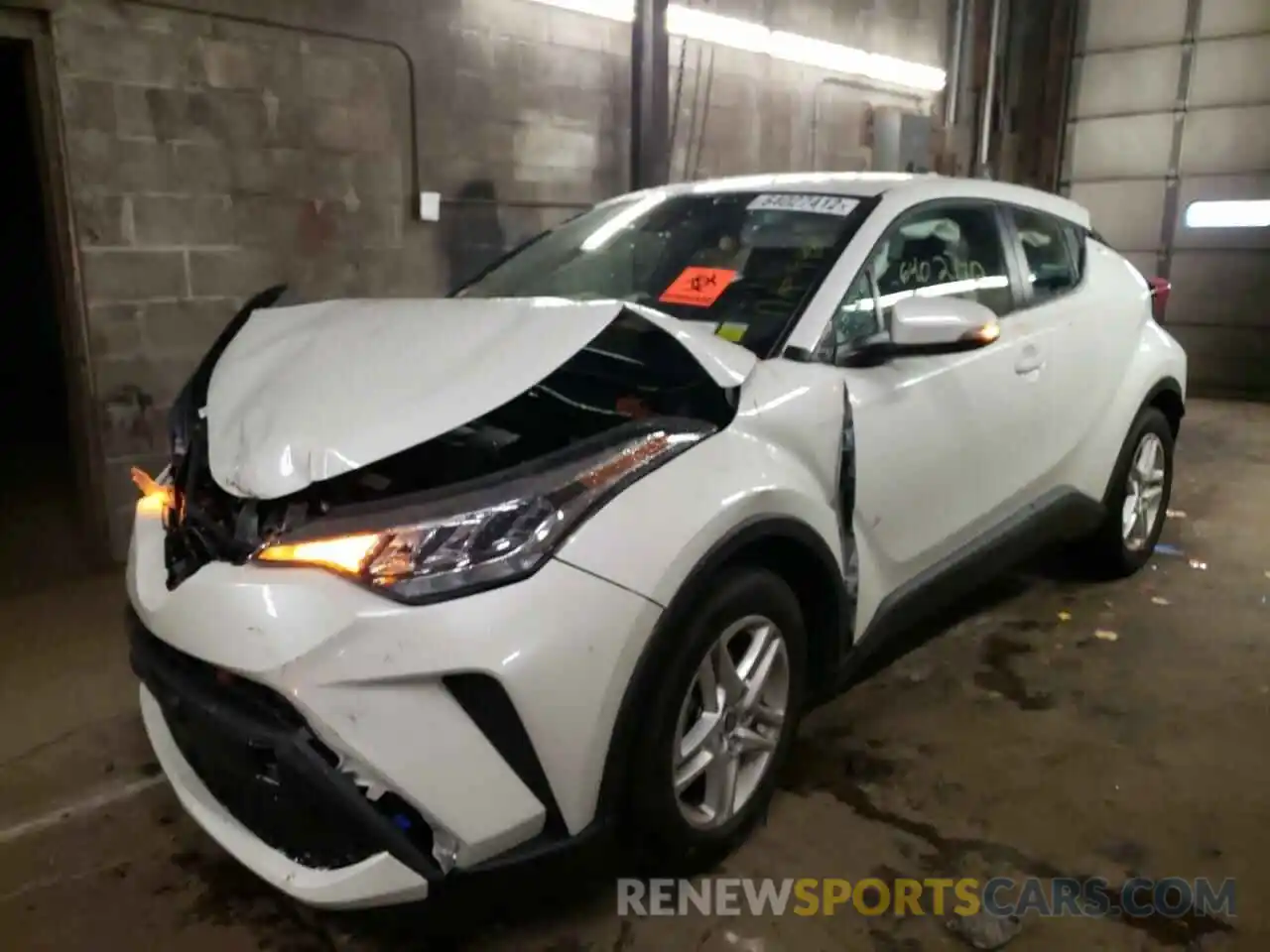 2 Photograph of a damaged car NMTKHMBX0LR113059 TOYOTA C-HR 2020