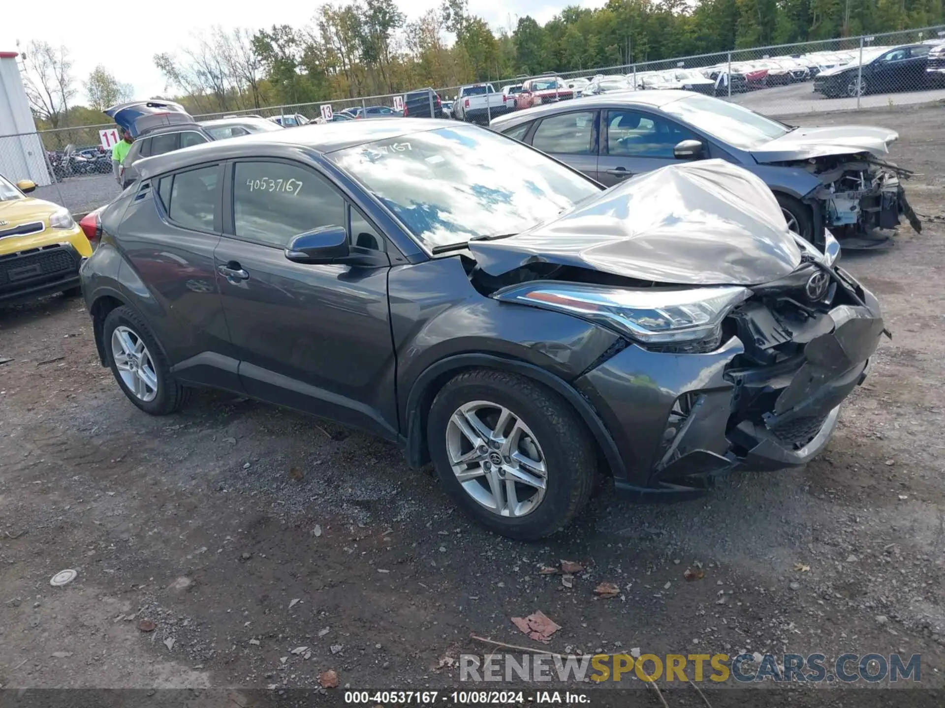 1 Photograph of a damaged car NMTKHMBX1LR102426 TOYOTA C-HR 2020