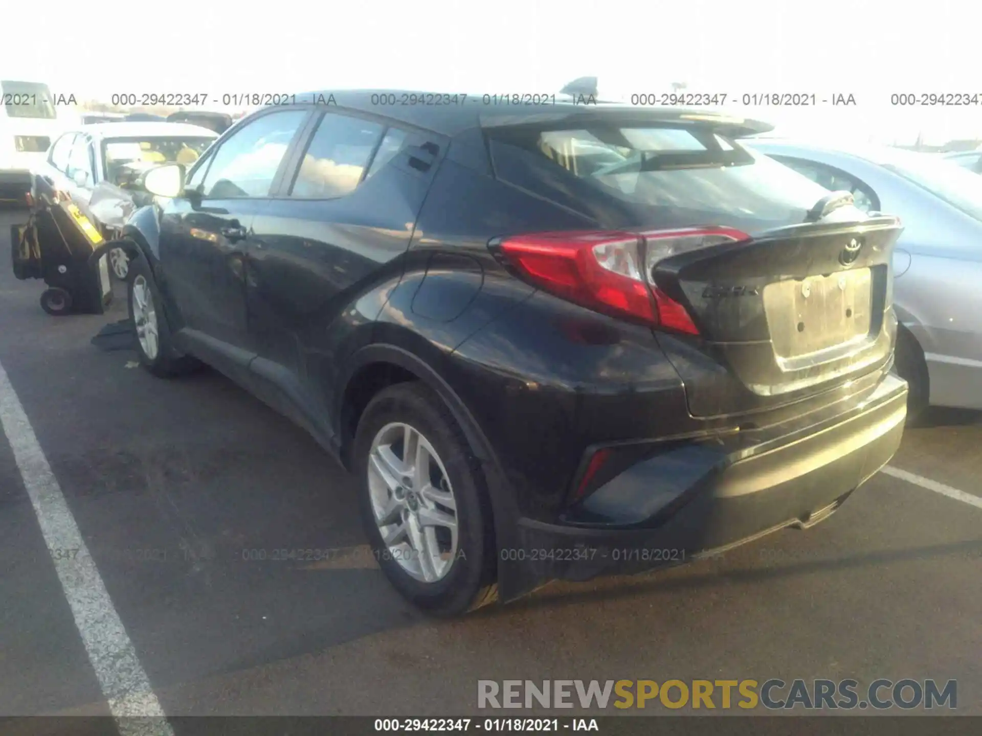 3 Photograph of a damaged car NMTKHMBX1LR102975 TOYOTA C-HR 2020