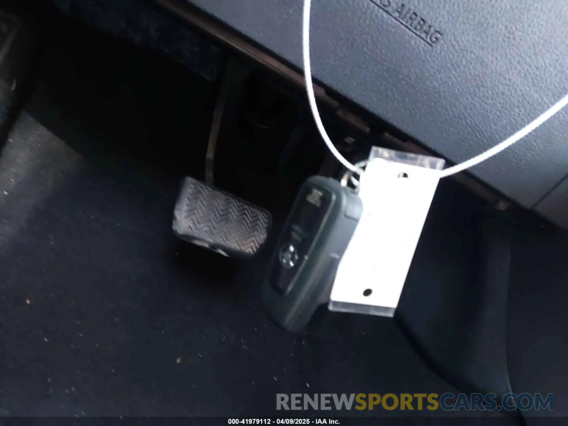 11 Photograph of a damaged car NMTKHMBX1LR107092 TOYOTA C-HR 2020
