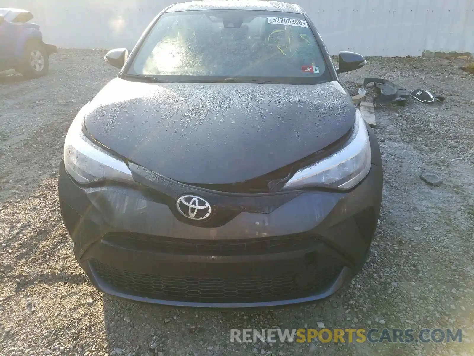 9 Photograph of a damaged car NMTKHMBX1LR108369 TOYOTA C-HR 2020