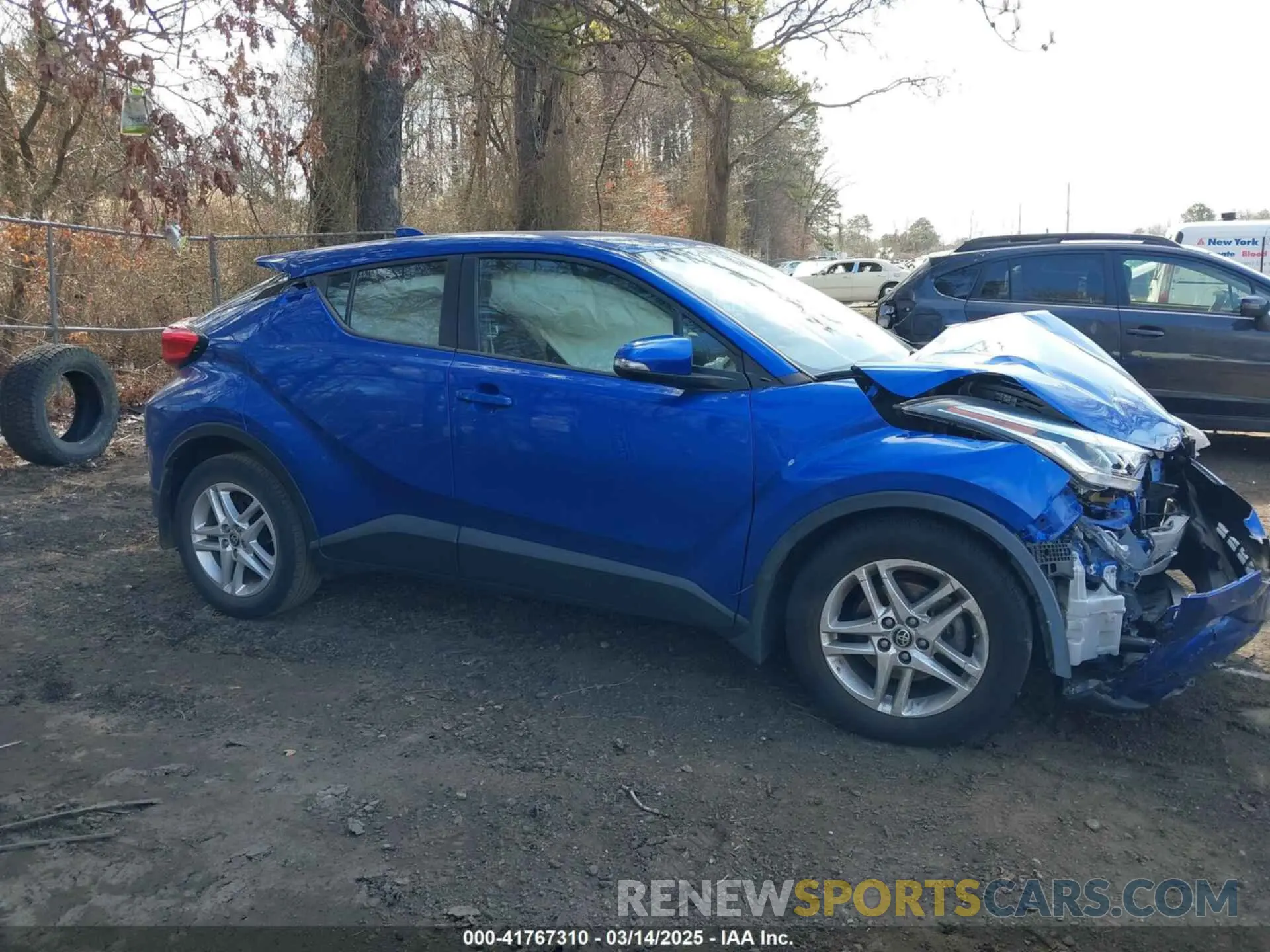 13 Photograph of a damaged car NMTKHMBX1LR108498 TOYOTA C-HR 2020