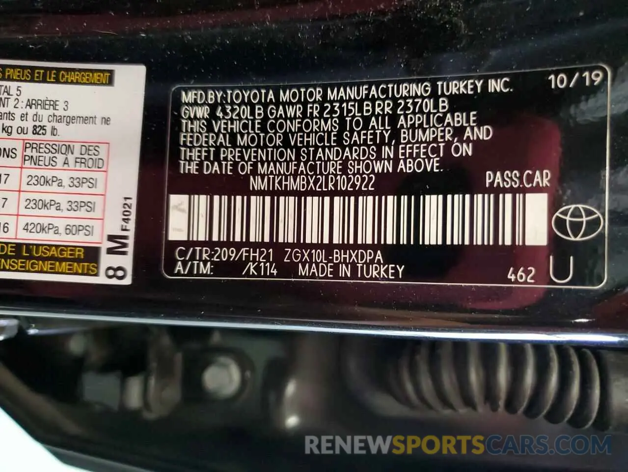 12 Photograph of a damaged car NMTKHMBX2LR102922 TOYOTA C-HR 2020