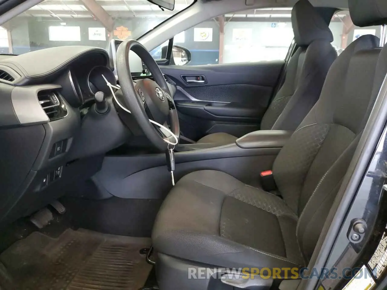 7 Photograph of a damaged car NMTKHMBX2LR102922 TOYOTA C-HR 2020