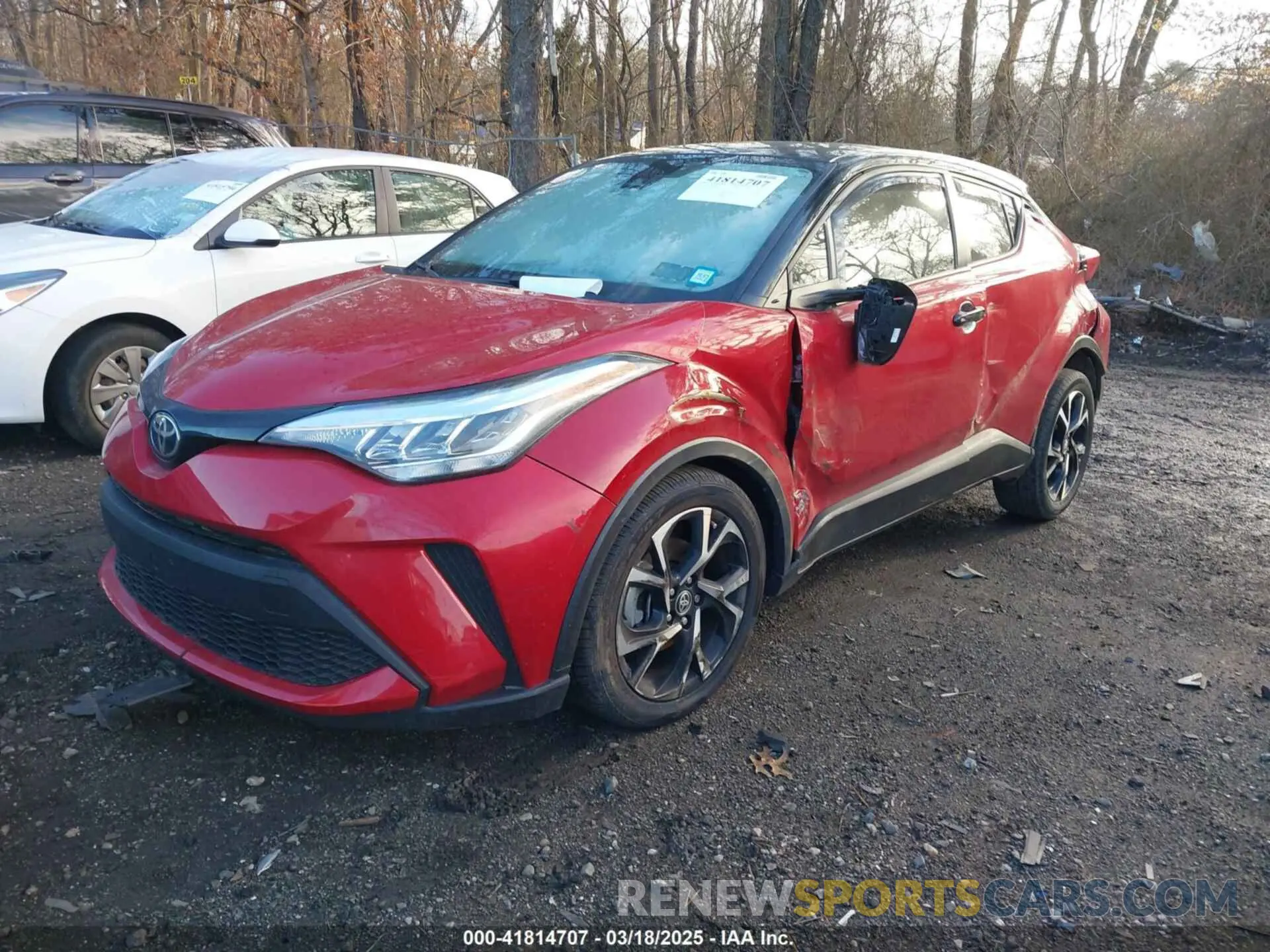 2 Photograph of a damaged car NMTKHMBX2LR105044 TOYOTA C-HR 2020
