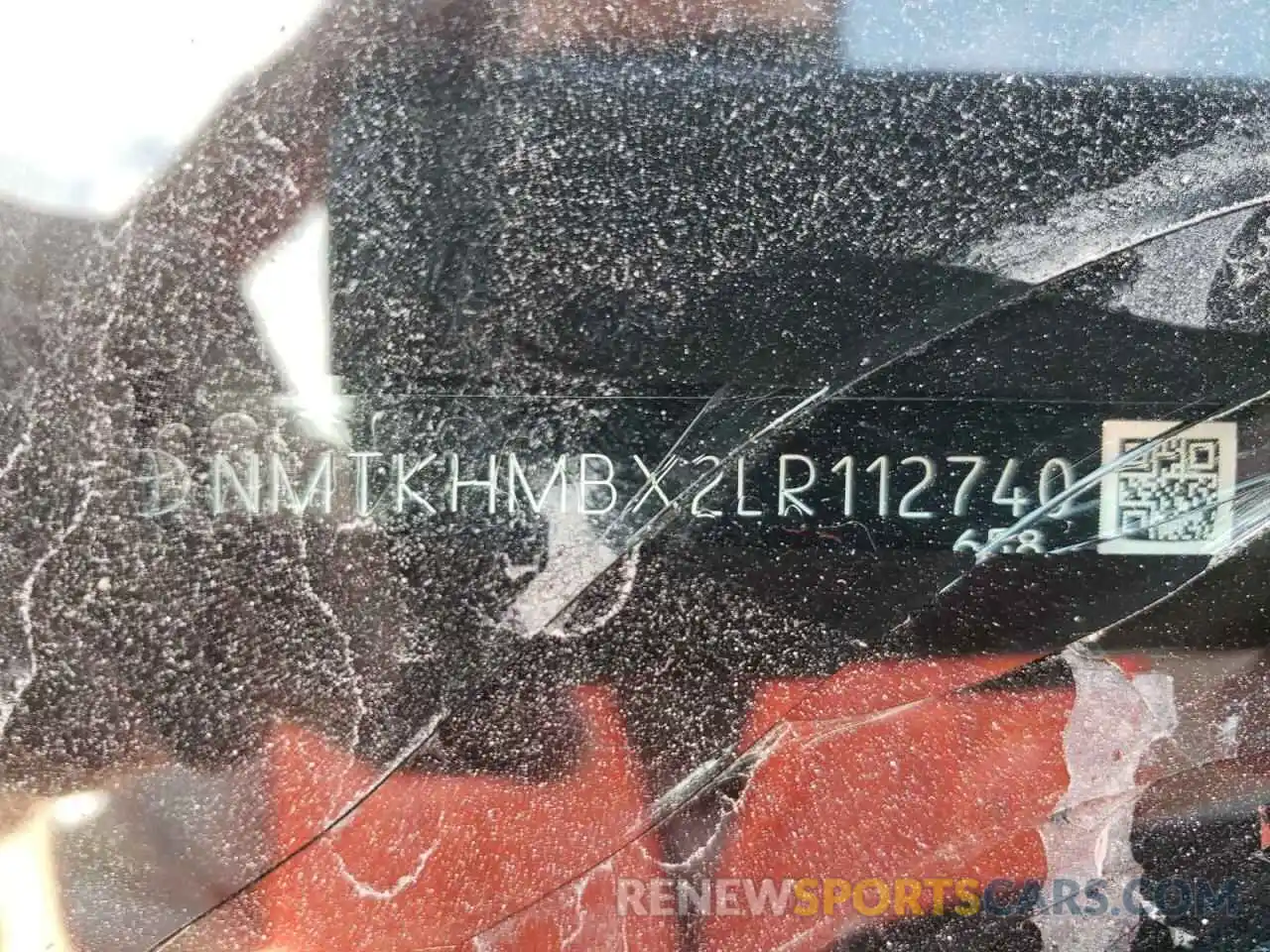 10 Photograph of a damaged car NMTKHMBX2LR112740 TOYOTA C-HR 2020